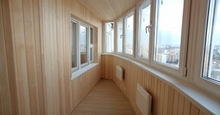 Отделка, остекление, утепление балконов в Нижнекамске от 210 руб. м/2.